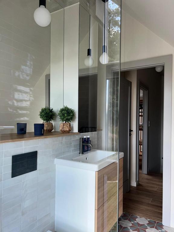 Moderne badkamer · Villa Alcmaria