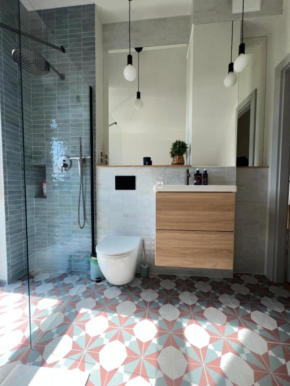 Moderne badkamer · Villa Alcmaria